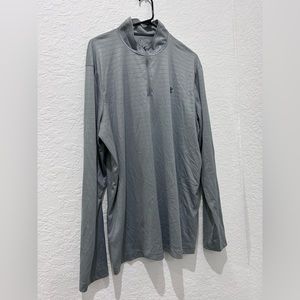💰PRICE ⬇️ 
UNDER ARMOUR • Grey Loose Heatgear Shirt • size XL